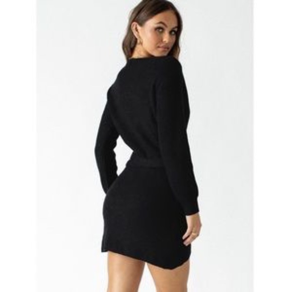 New*Princess Polly‎ Black Wrap Sweater Mini Dress * Size M/L - Picture 3 of 4